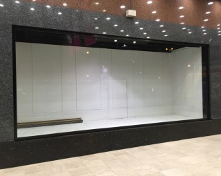 GL vitrine