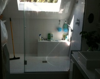 Douche sous toiture